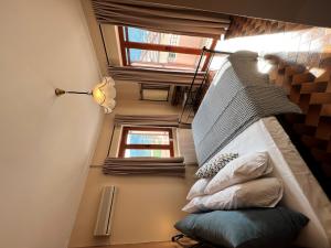 ithaca-holiday-house_17